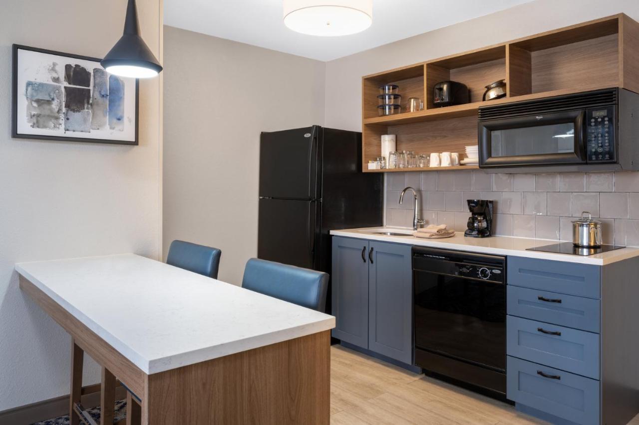 Candlewood Suites Elkhart By Ihg Εξωτερικό φωτογραφία