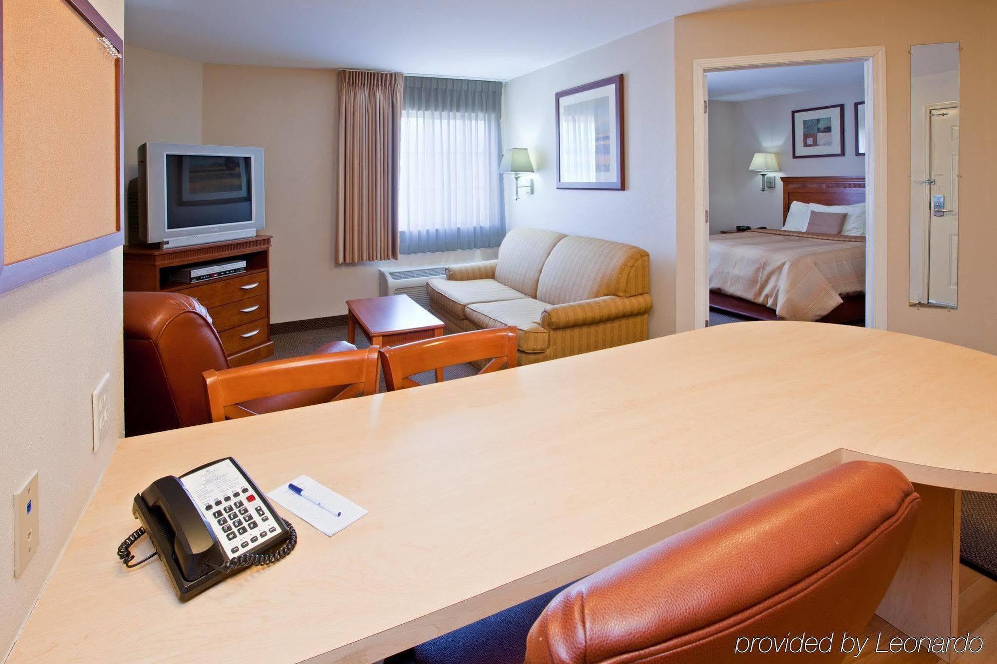 Candlewood Suites Elkhart By Ihg Δωμάτιο φωτογραφία